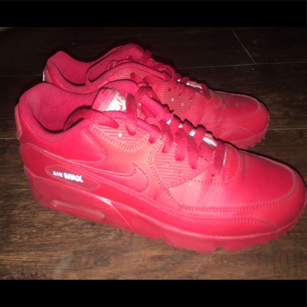 Nike Air Maxes 90